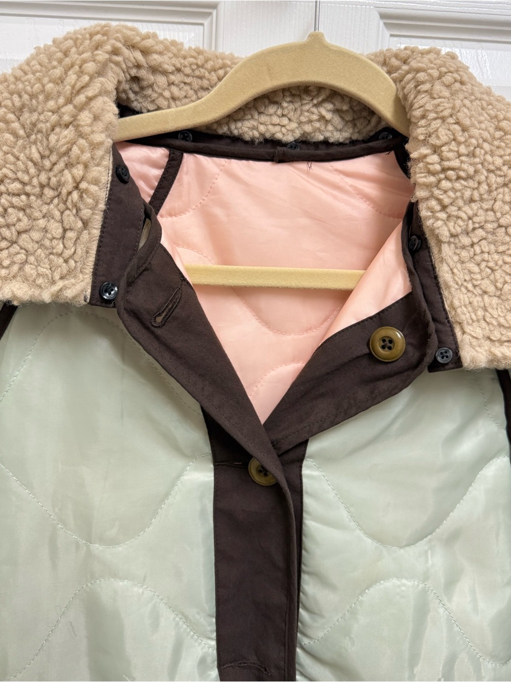 The Great Reversible Quilted Puffer Jacket - Picture 3 of 16
